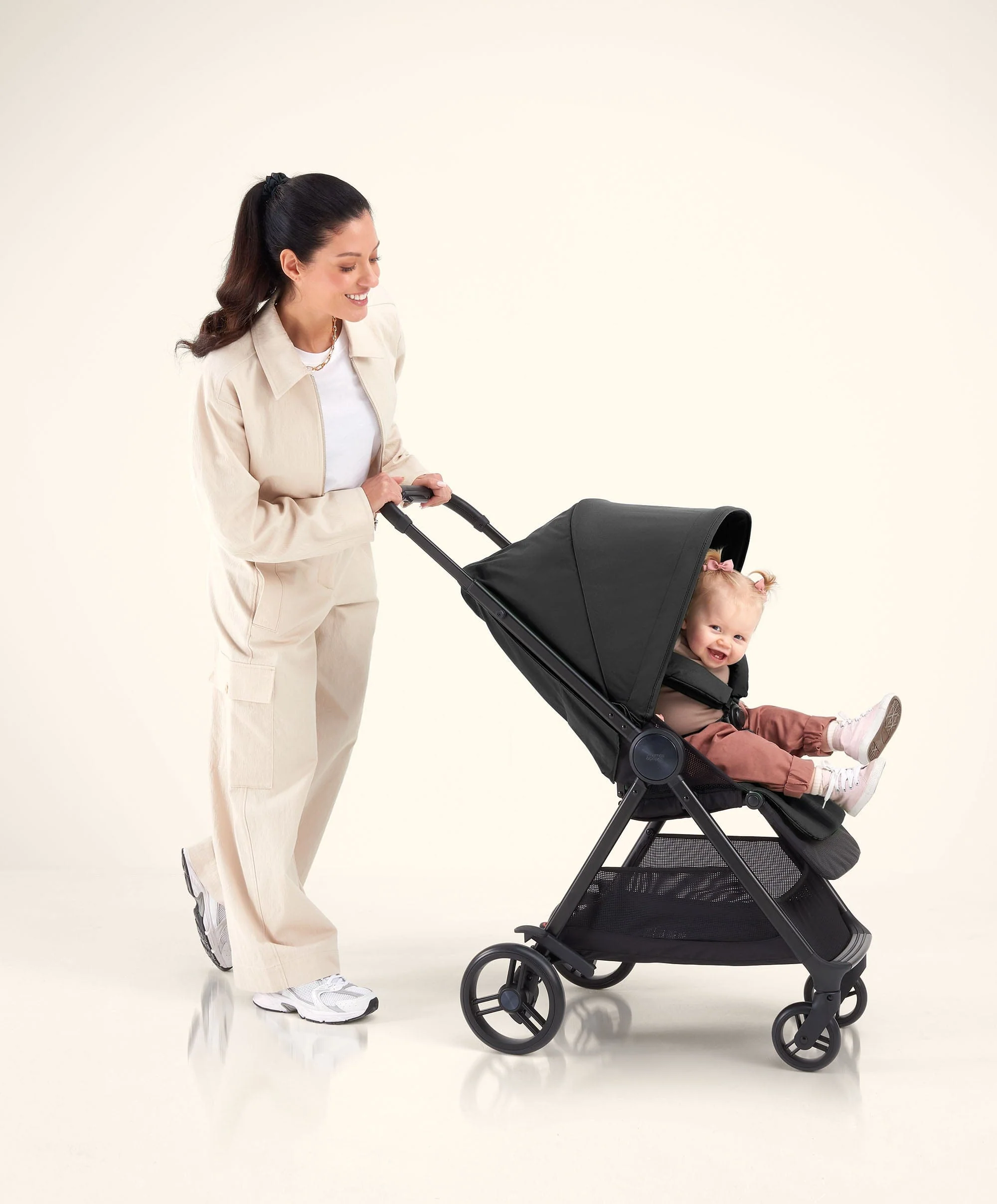Libro Stroller Bundle with Footmuff - Liquorice - Image 11