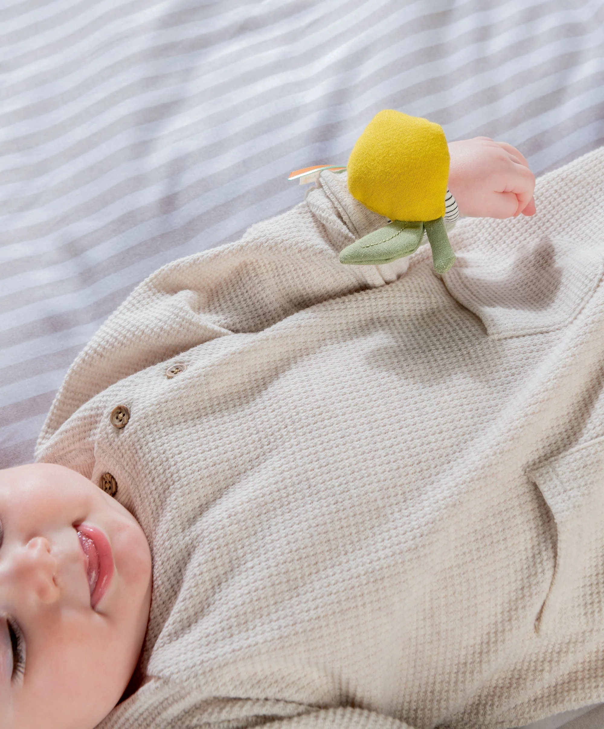 Wrist Rattles - Lion/Lemon (2 Pack) - Image 4
