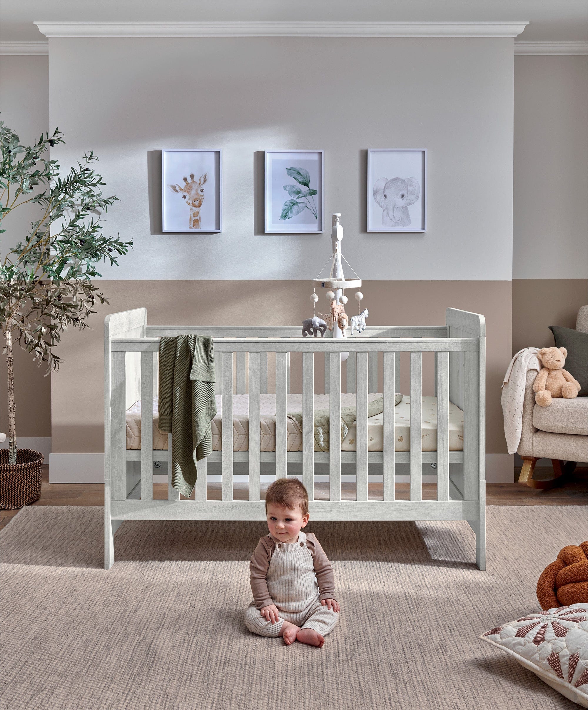 Atlas Cotbed - Nimbus White - Image 10