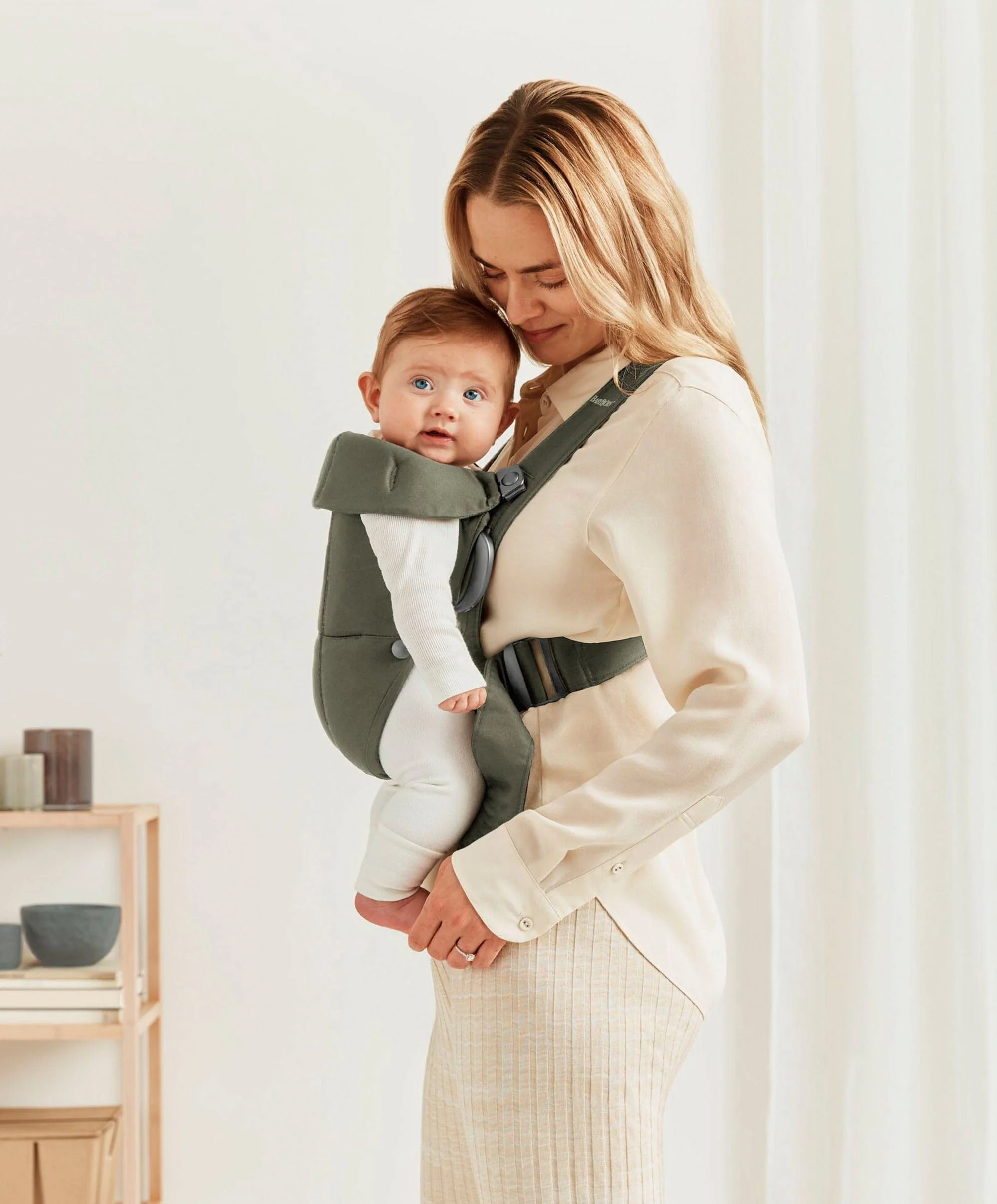 BabyBjörn Baby Carrier Mini - Dark Green - Image 2