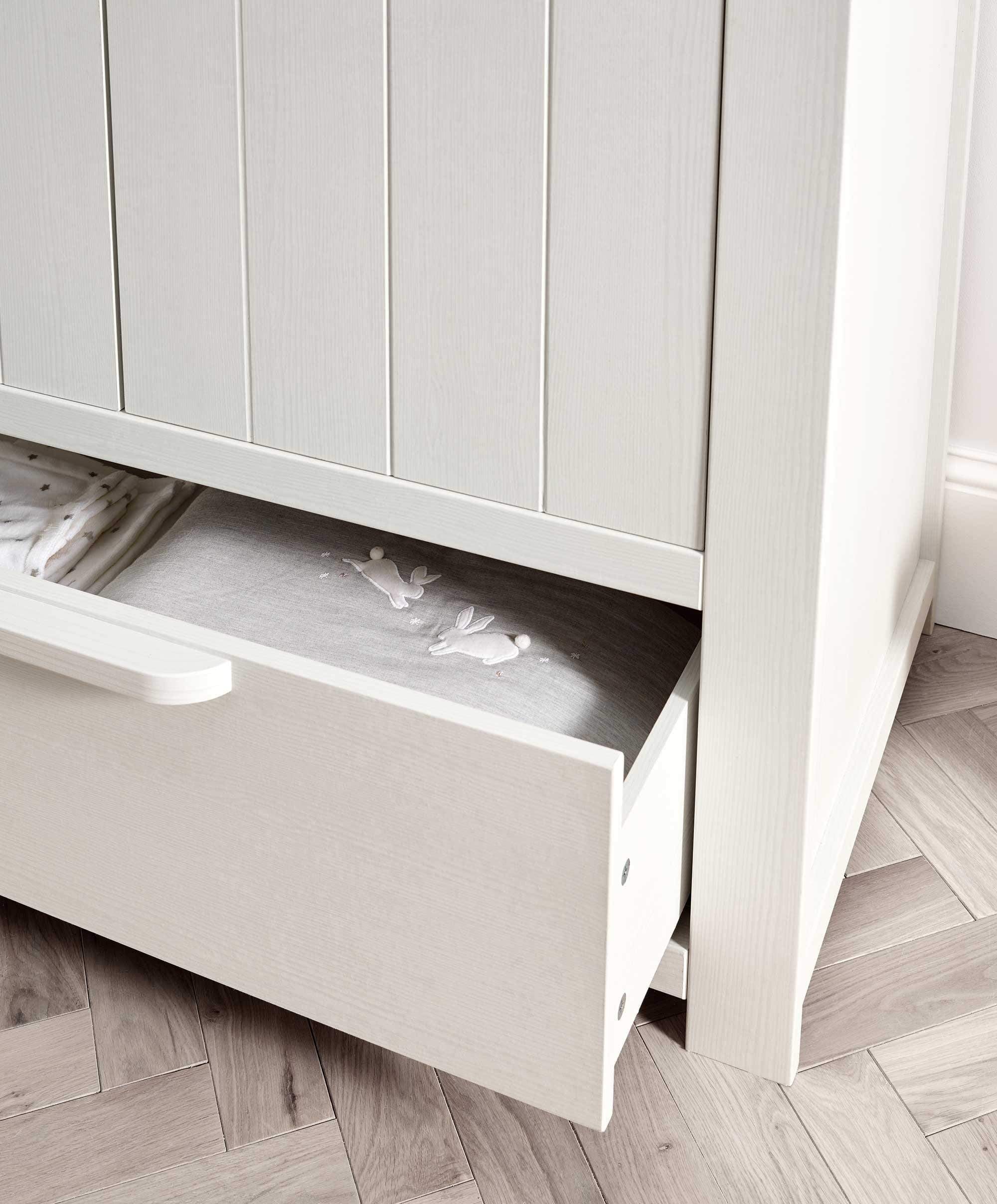 Franklin Nursery Wardrobe - White Wash - Image 11