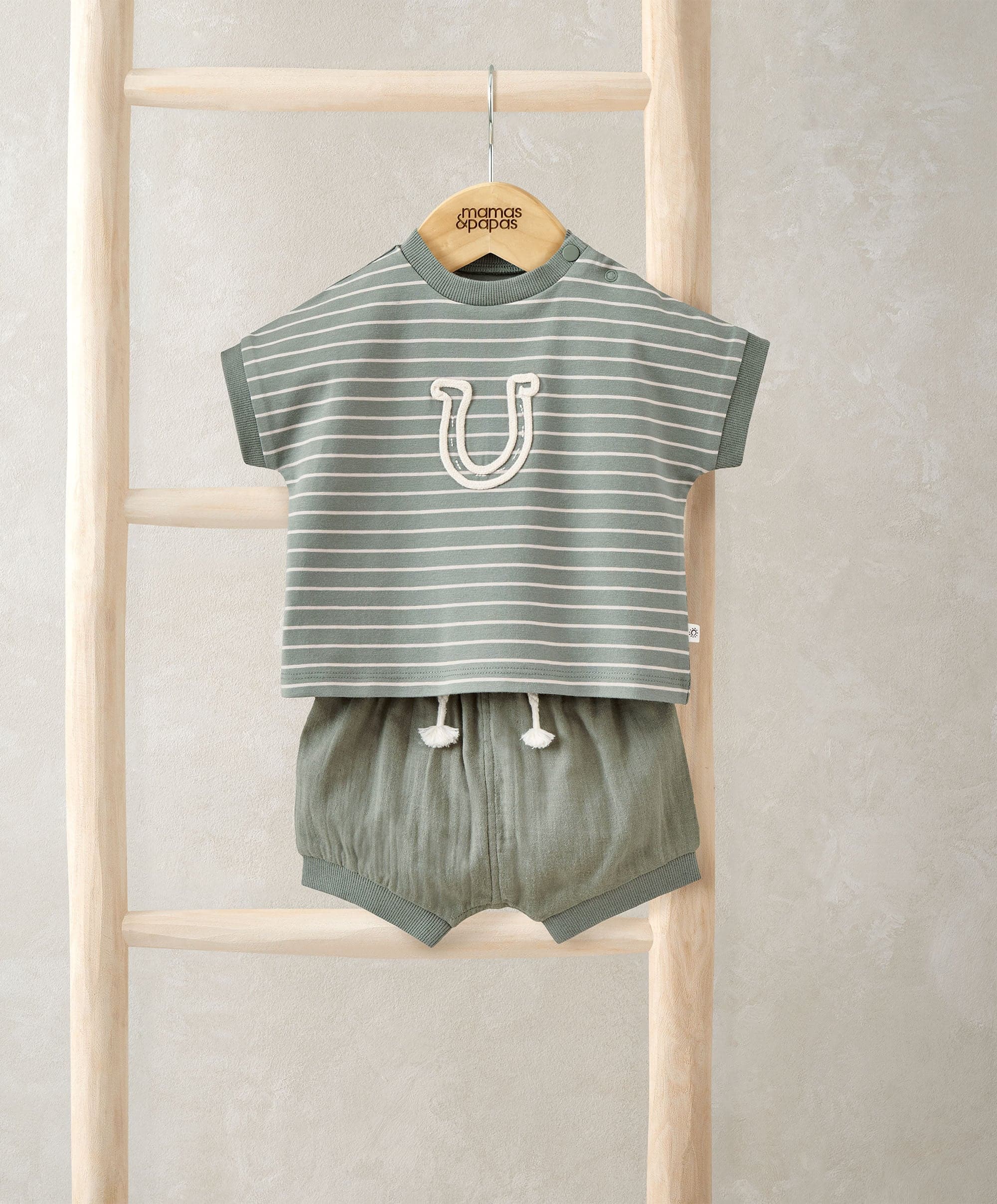 Horseshoe T-Shirt & Shorts Outfit Set