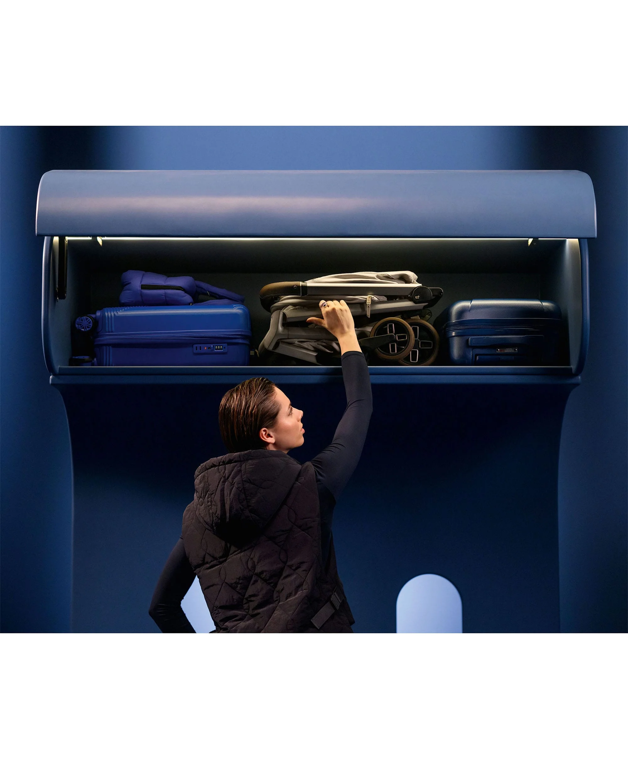 Maxi-Cosi Fame Cabin & Raincover - Sapphire Sand - Image 10