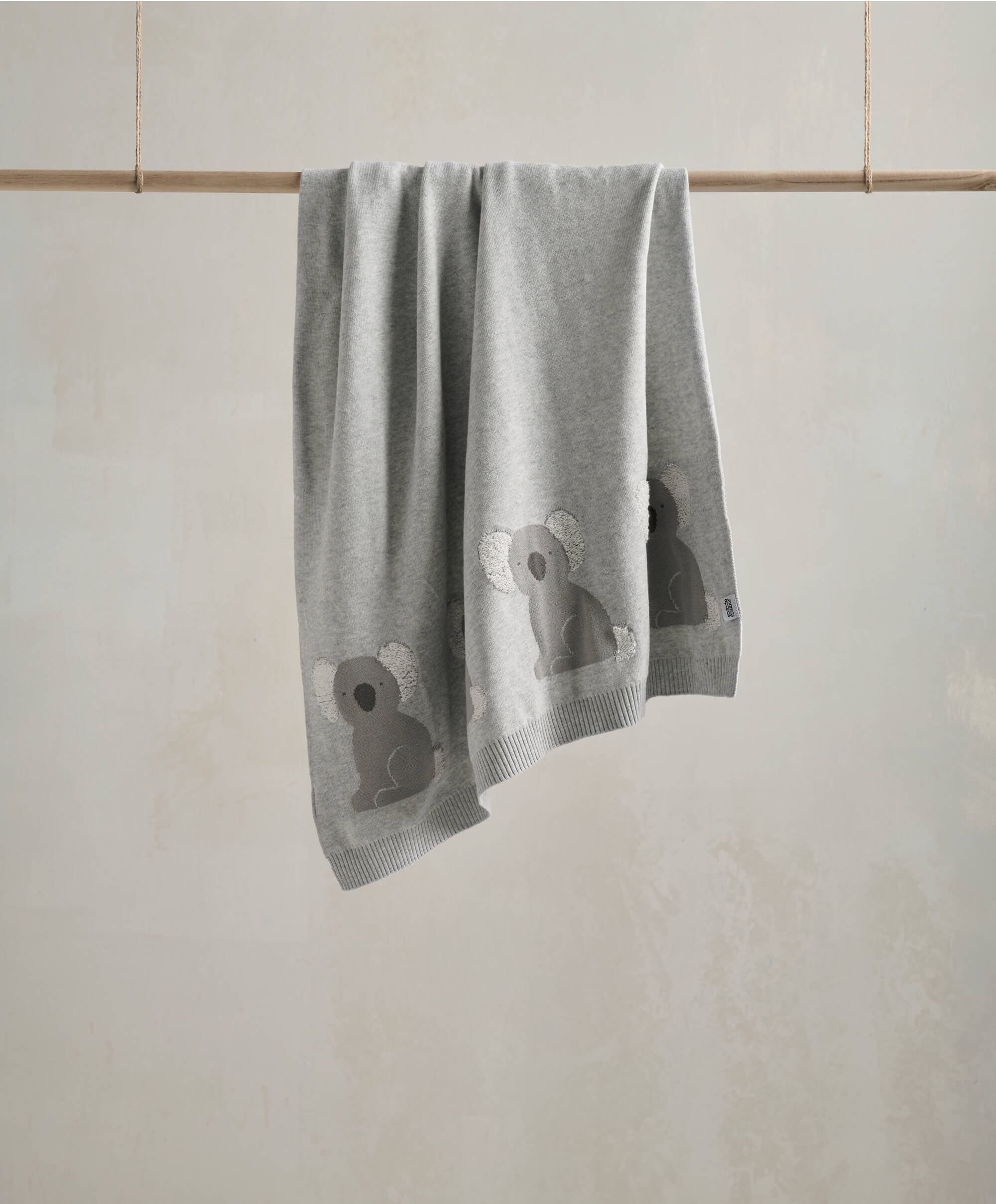Knitted Blanket - Koala - Image 5