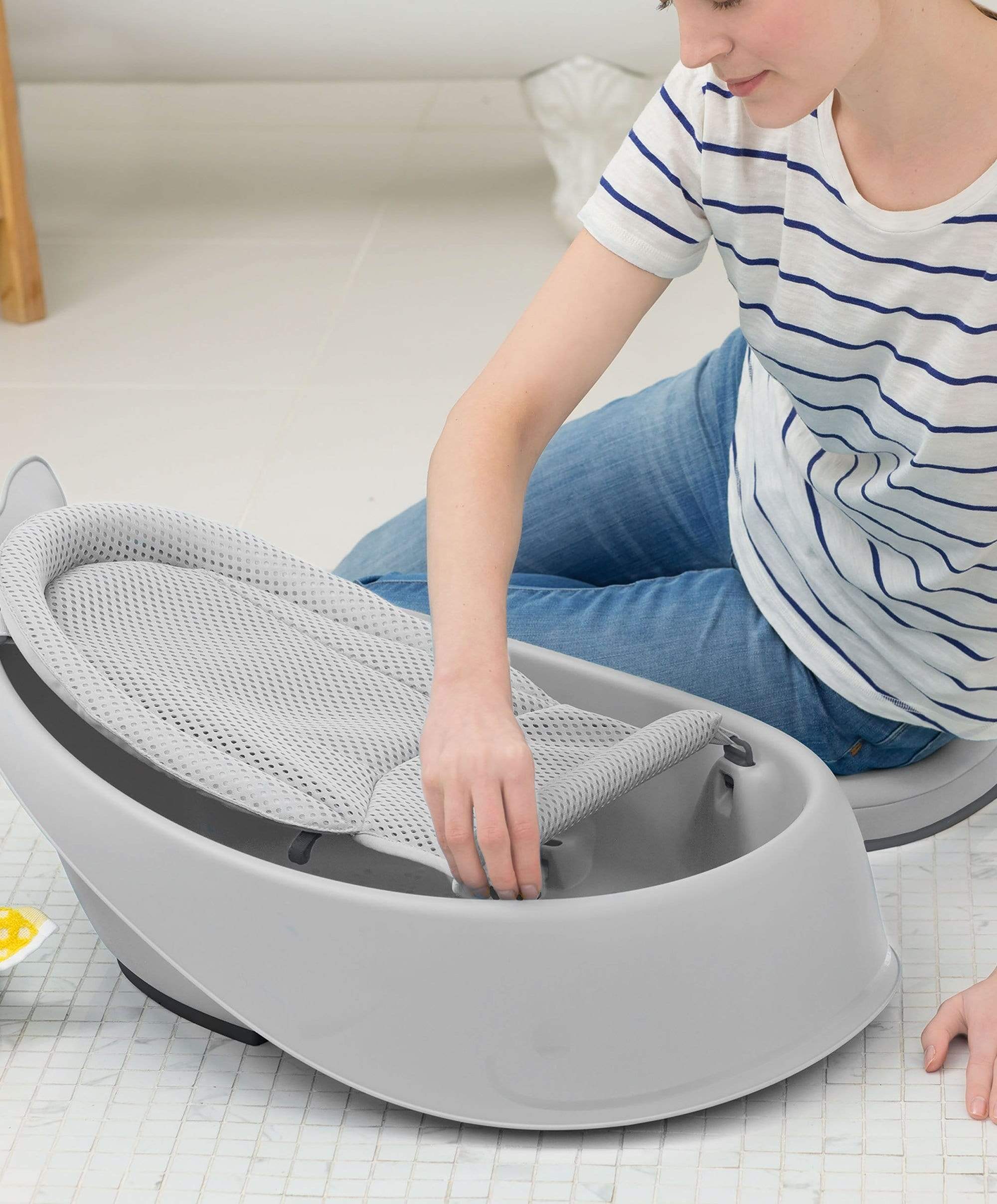 Moby 3 Stage Baby Bath - Grey - Image 8