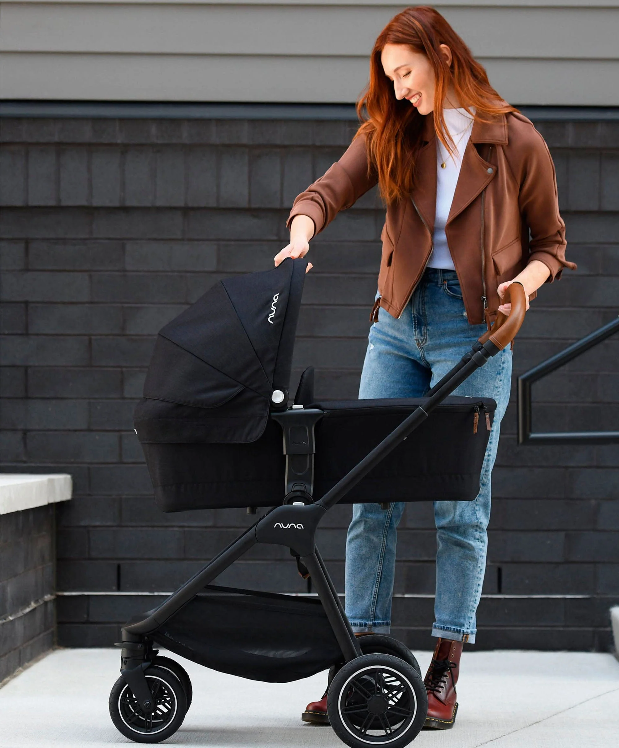 Nuna TRIV Next Pushchair 4 Piece Bundle inc. PIPA Next Car Seat - Caviar - Image 24