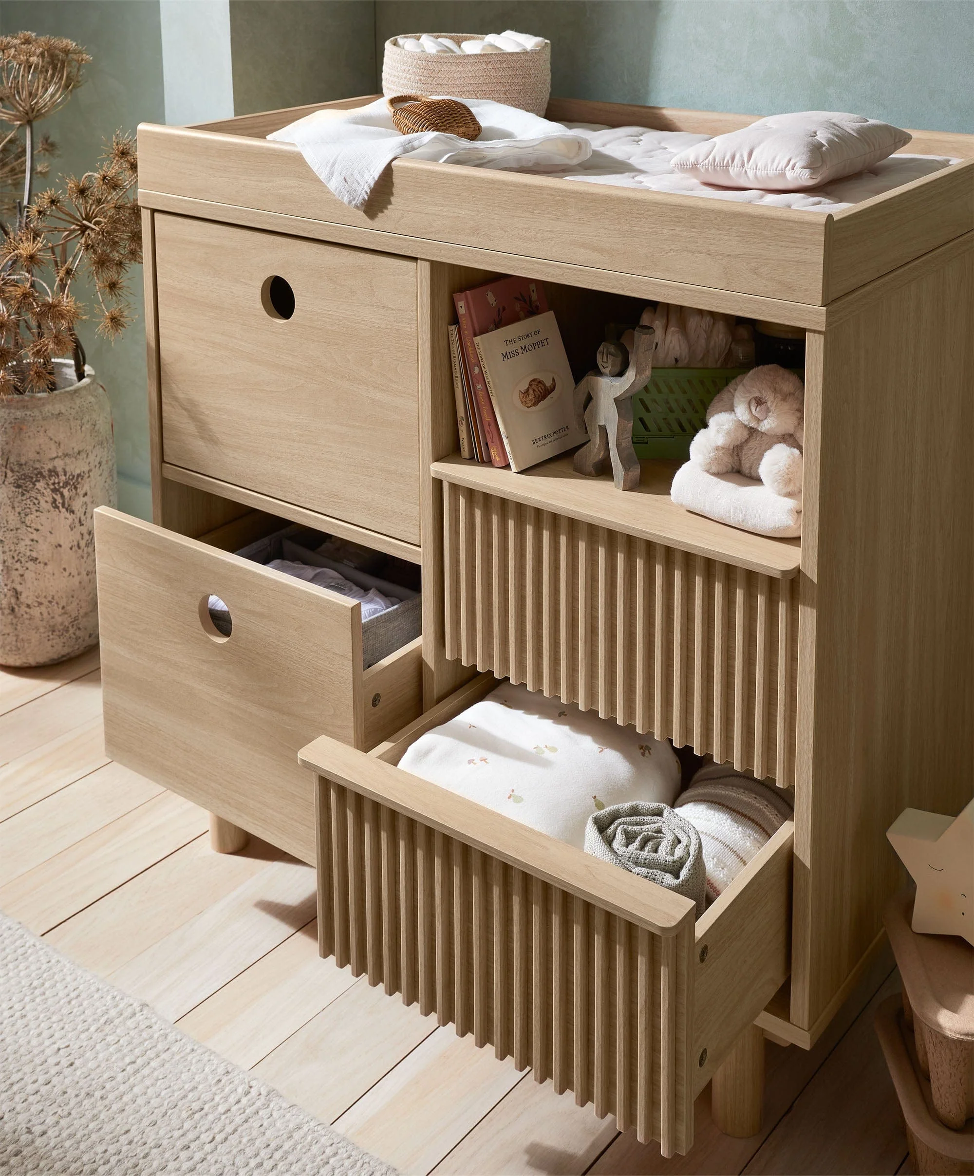Oska Dresser Changer - Oak - Image 3