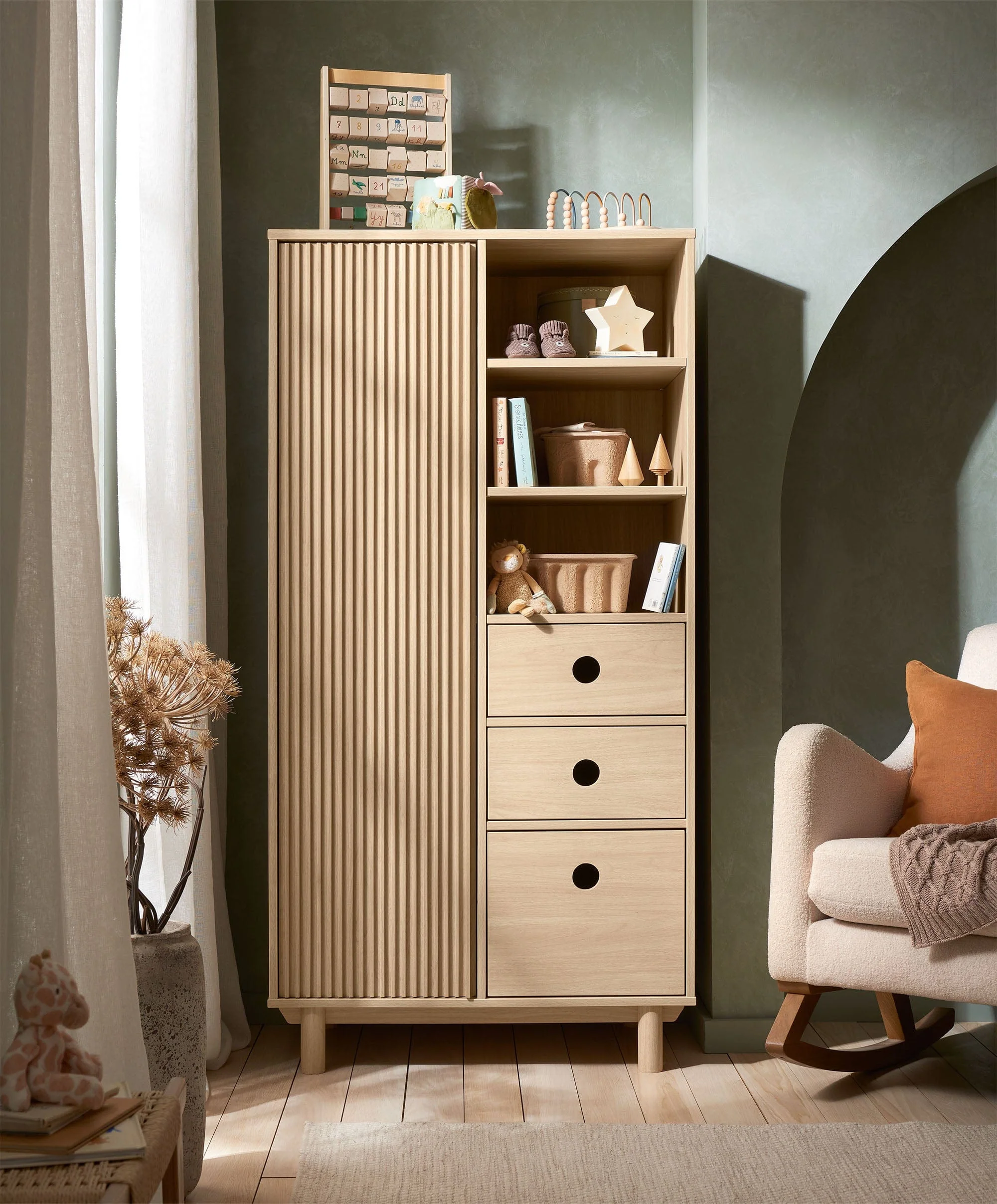 Oska 3 Piece Cotbed Range With Wide Dresser Changer & Wardrobe - Oak - Image 5