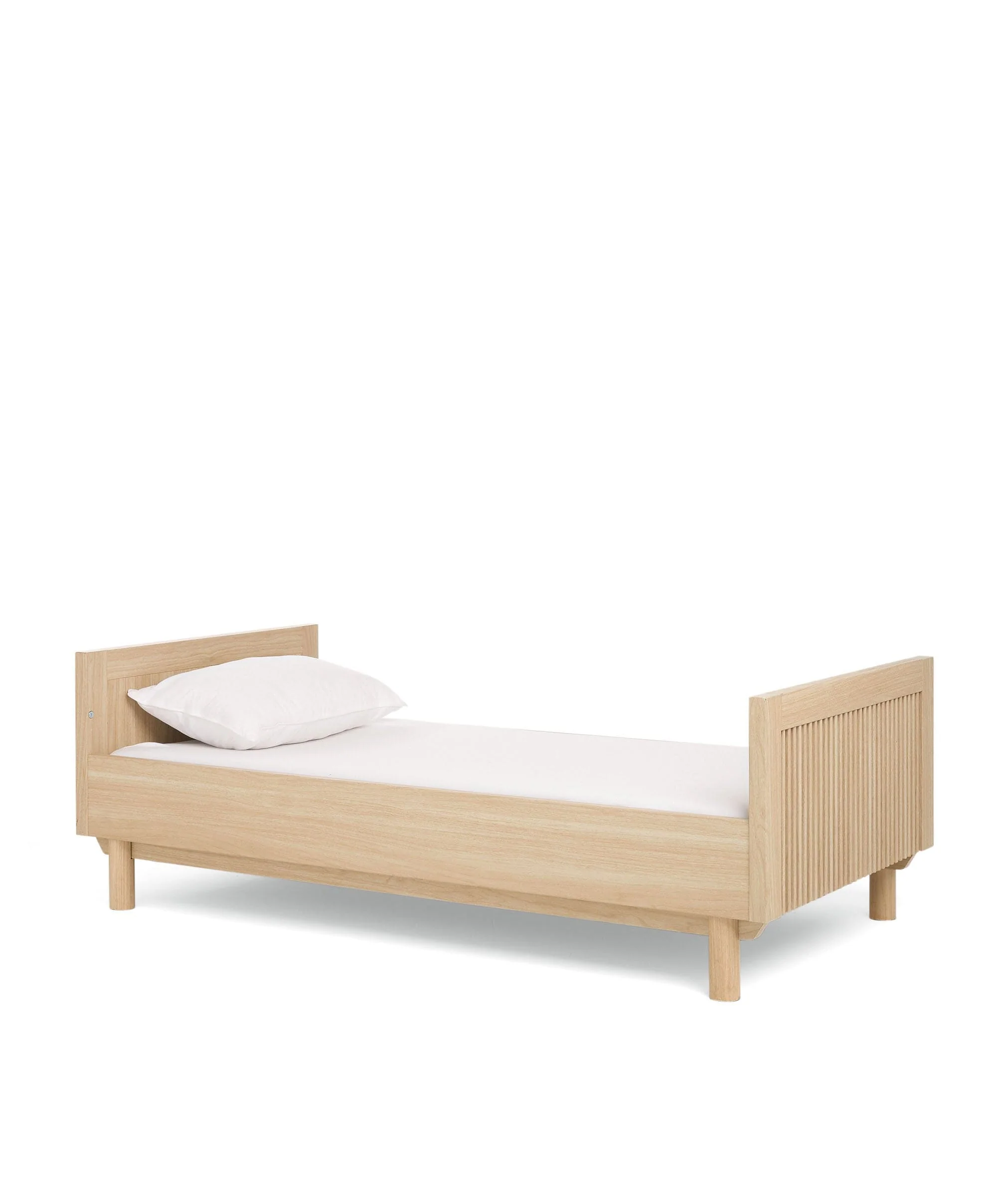 Oska 3 Piece Cotbed Range With Wide Dresser Changer & Wardrobe - Oak - Image 8