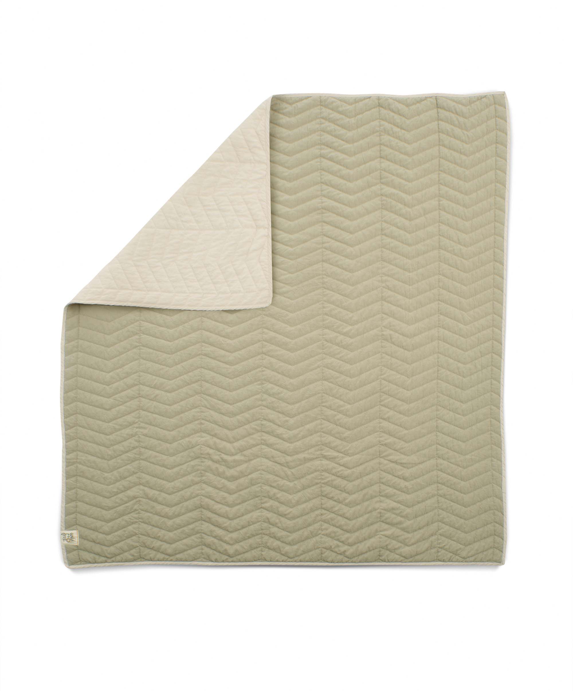 Quilt (3.0 Tog) - Sage green/Neutral - Image 4