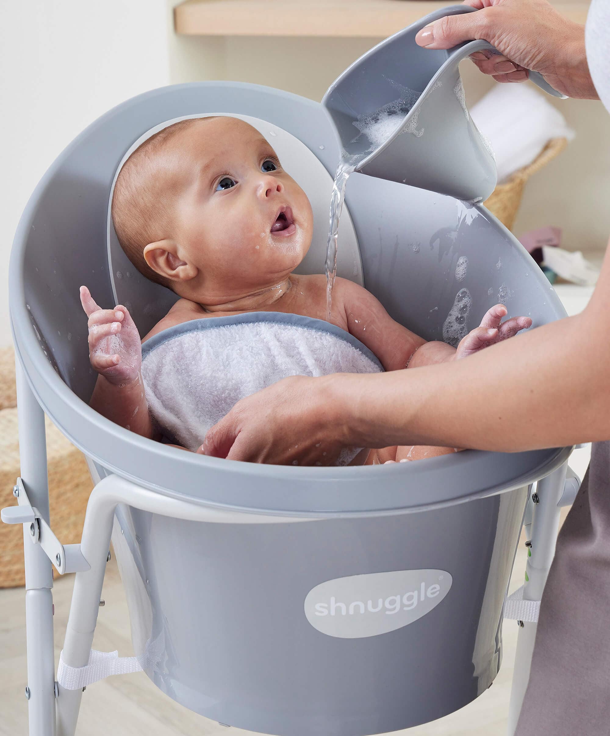 Shnuggle Baby Bath with Plug - Pebble Grey - Image 3