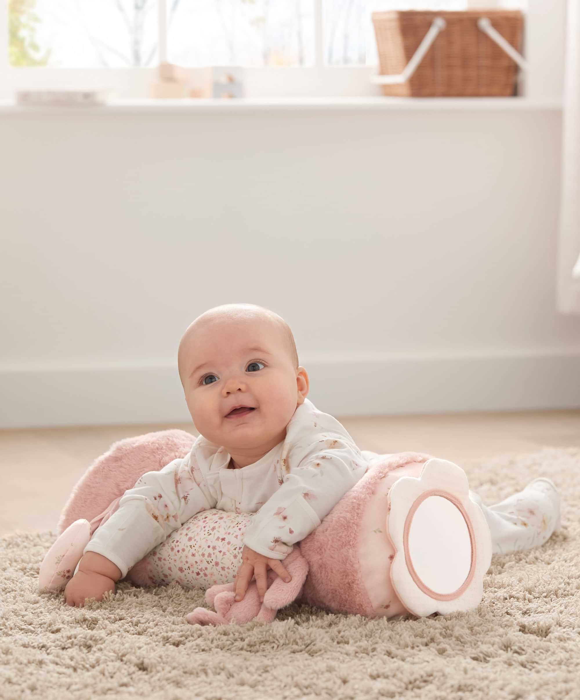 Tummy Time Roll - Welcome to the World Pink - Image 2